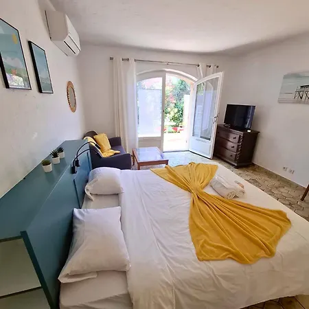 Les De Robinson 15 - Standing Presta Apartment Mandelieu